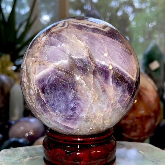 🔥SALE🔥 Dream Amethyst Crystal Sphere! - Picture 7 of 9
